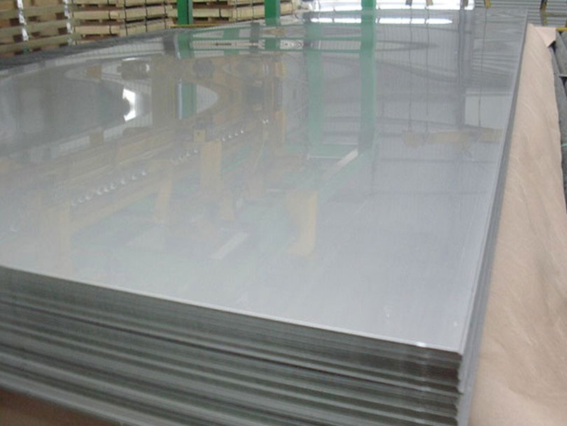 Mirror-finished steel plate
