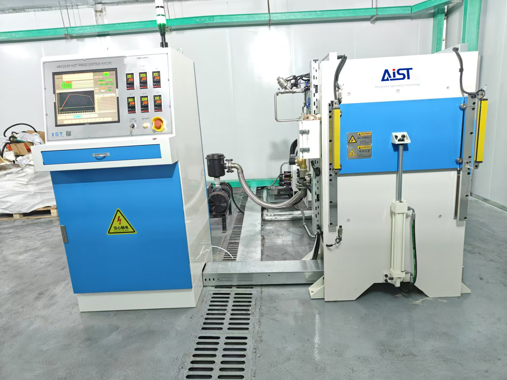 Vacuum hot press